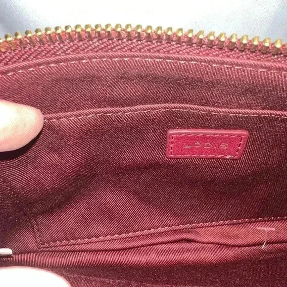 LODIS Berry Leather Organizer Small Crossbody/Clutch Bag - Picture 5 of 7